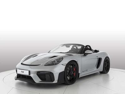 Nuova Porsche Boxster 500 CV (367 kW) 2026 Argento gt metallizzato/capote