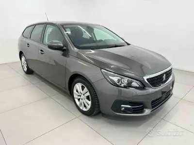 Usata Peugeot 308 S 102 CV (75 kW) 2020 Grigio scuro Station wagon