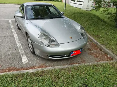 Usata Porsche 911 Carrera 4 300 CV (220 kW) 1999 Grigio Coupé