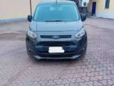 Usata Ford Transit Connect Trend 116 CV (85 kW) 2015 Grigio scuro Monovolume