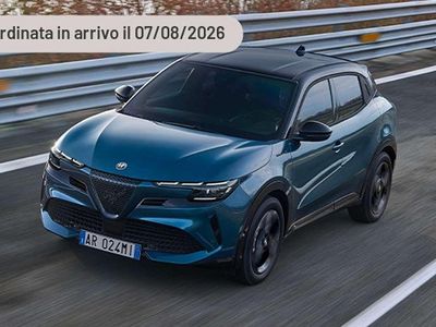 Nuova Alfa Romeo Junior Sprint 145 CV (106 kW) 2025 Argento SUV