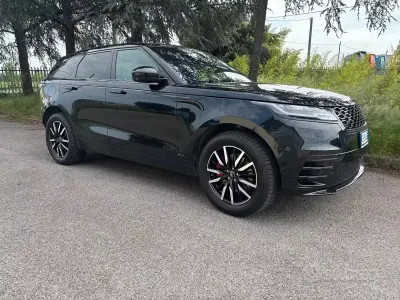 Usata Land Rover Range Rover Velar R-Dynamic 204 CV (150 kW) 2021 Nero SUV