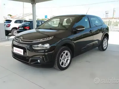 Usata Citroën C4 Cactus Shine 102 CV (75 kW) 2019 Nero Utilitaria