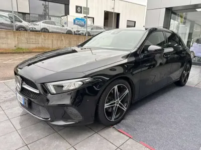 Occasion Mercedes A180 116 ch (85 kW) 2021 Gris Berline
