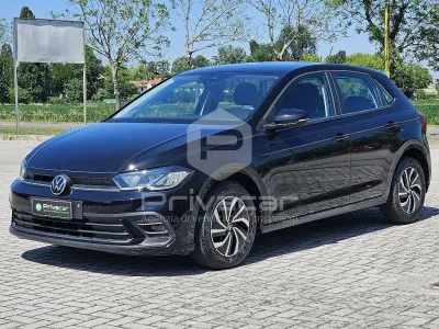 Usata VW Polo 80 CV (58 kW) 2021 Nero Utilitaria