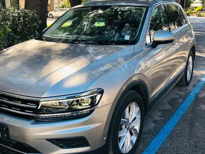 Usata VW Tiguan 150 CV (110 kW) 2018 Grigio SUV