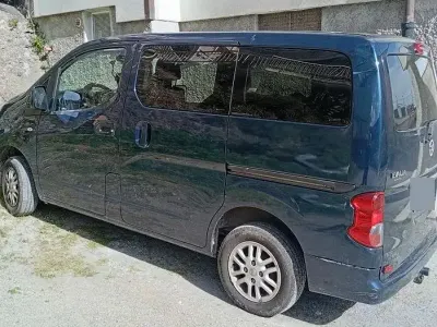 Usata Nissan Evalia 110 CV (80 kW) 2011 Bluazzurro Monovolume