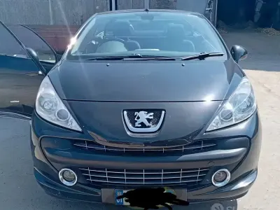 Usata Peugeot 207 CC 88 CV (64 kW) 2008 Nero Cabrio