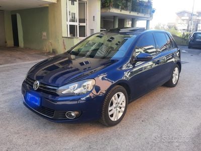 Begagnad VW Golf VI Highline 103 HK (75 kW) 2010 Blå Halvkombi