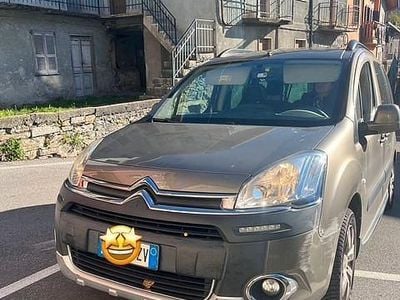 Usata Citroën Berlingo XTR 109 CV (80 kW) 2014 Marrone Monovolume