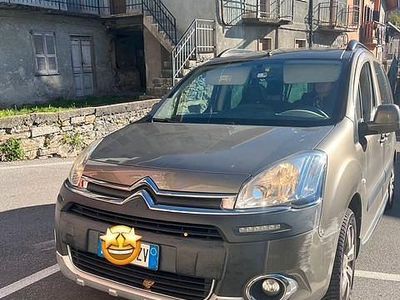 Usata Citroën Berlingo XTR 90 CV (66 kW) 2014 Marrone Monovolume
