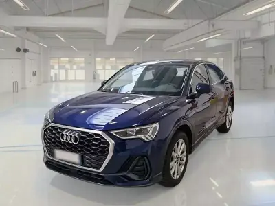 Usata Audi Q3 Sportback Business Plus 149 CV (109 kW) 2022 Bluazzurro SUV