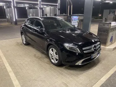 Usata Mercedes CLA180 109 CV (80 kW) 2016 Coupé