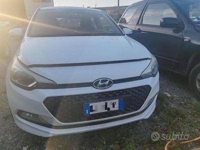 Usata Hyundai i20 2015 Bianco Berlina