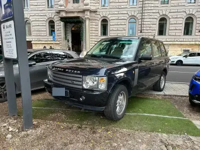 Usata Land Rover Range Rover Vogue 177 CV (130 kW) 2003 Blu SUV