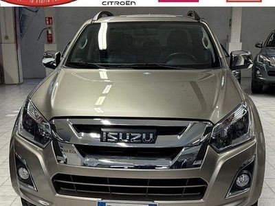 Usata Isuzu D-Max 163 CV (119 kW) 2017 Beige Pick-up