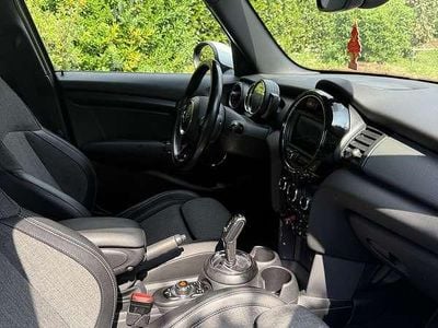 Occasion Mini Cooper D 116 ch (85 kW) 2019 Citadine