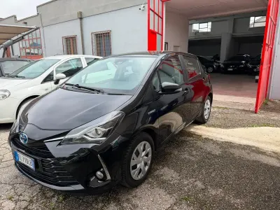 Usata Toyota Yaris Hybrid