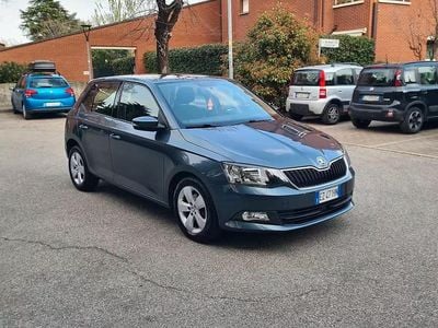 Usata Skoda Fabia Ambition 89 CV (65 kW) 2015 Grigio Berlina