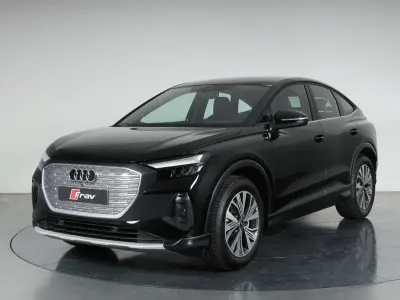Nuova Audi Q4 Sportback e-tron Advanced 150 kW (204 CV) 2026 Nero mito metallizzato SUV