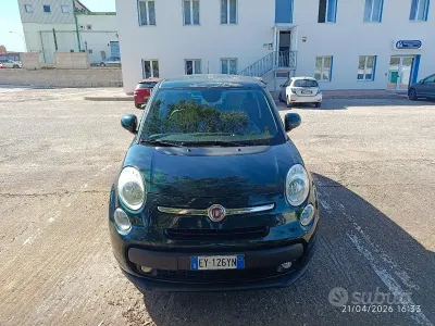Begagnad Fiat 500L Living 105 HK (77 kW) 2015 Grön Minibuss