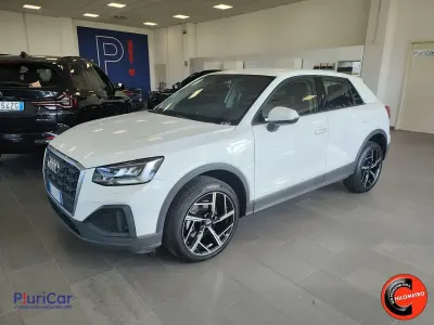 Usata Audi Q2 150 CV (110 kW) 2022 Bianco SUV