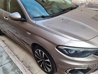 Usata Fiat Tipo 120 CV (88 kW) 2017