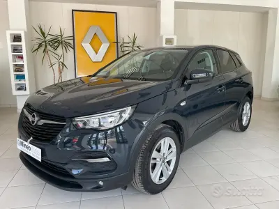 Usata Opel Grandland X Innovation 131 CV (96 kW) 2019 Grigio SUV