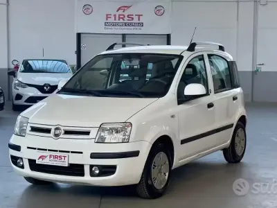 Usata Fiat Panda Dynamic 60 CV (44 kW) 2012 Bianco Utilitaria