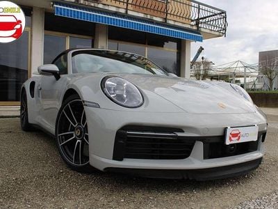 Usata Porsche 911 Turbo S Cabriolet 650 CV (478 kW) 2023 Argento Cabrio