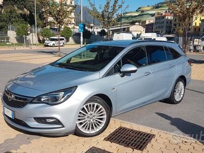 Usata Opel Astra 136 CV (100 kW) 2016 Grigio Station wagon