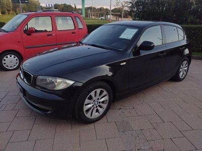 Usata BMW 116 116 CV (85 kW) 2010 Nero Utilitaria