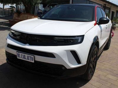 Usata Opel Mokka Elegance 101 CV (74 kW) 2024 Bianco SUV