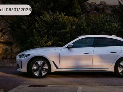 Usata BMW i4 M Sport 85 kW (116 CV) 2024 Argento Berlina