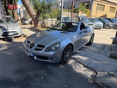 Usata Mercedes SLK200 183 CV (134 kW) 2008 Grigio Cabrio
