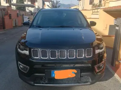 Usata Jeep Compass Limited 120 CV (88 kW) 2018 Nero SUV