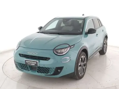 Usata Fiat 600 La Prima 101 CV (74 kW) 2025 Azzurro SUV