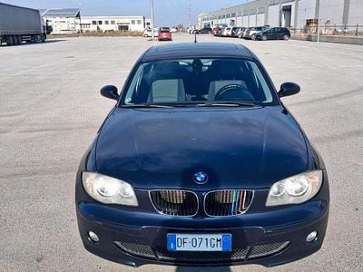Usata BMW 120 163 CV (119 kW) 2006 Utilitaria