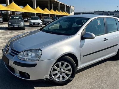 Begagnad VW Golf VI 102 HK (75 kW) 2008 Grå Halvkombi