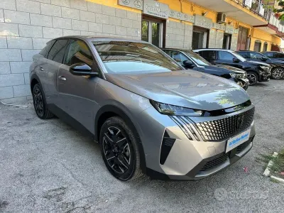 Usata Peugeot 3008 Allure 136 CV (100 kW) 2025 Grigio SUV