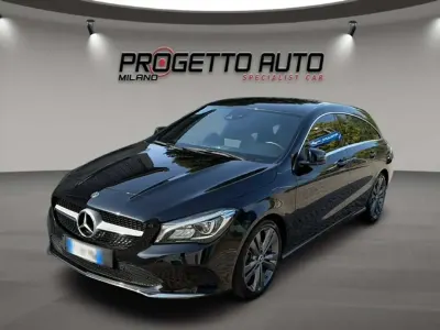 Usata Mercedes CLA180 122 CV (89 kW) 2017 Nero Coupé