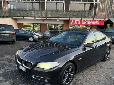 Usata BMW 520 Luxury Line 184 CV (135 kW) 2015 Nero Berlina