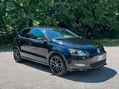 Usata VW Polo 75 CV (55 kW) 2014 Nero Berlina