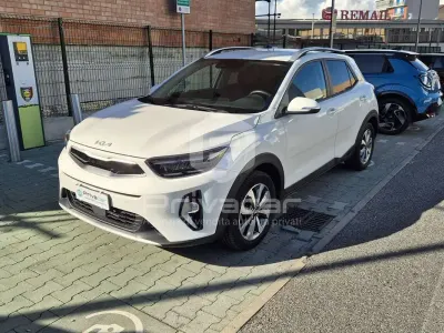 Usata Kia Stonic Urban 83 CV (61 kW) 2023 Bianco SUV