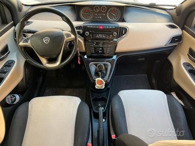 Usata Lancia Ypsilon 95 CV (69 kW) 2015 Utilitaria