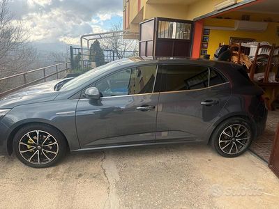 Usata Renault Mégane IV 115 CV (84 kW) 2019 Grigio Berlina