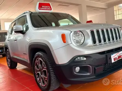 Usata Jeep Renegade Limited 120 CV (88 kW) 2018 Grigio SUV