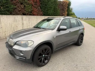 Usata BMW X5 235 CV (172 kW) 2007 Grigio SUV