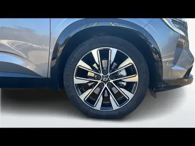 Usata Renault Austral Techno 200 CV (147 kW) 2023 Grigio SUV