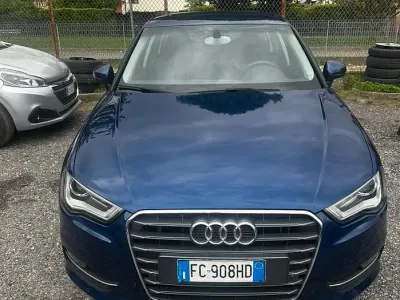 Usata Audi A3 105 CV (77 kW) 2015 Blu Berlina